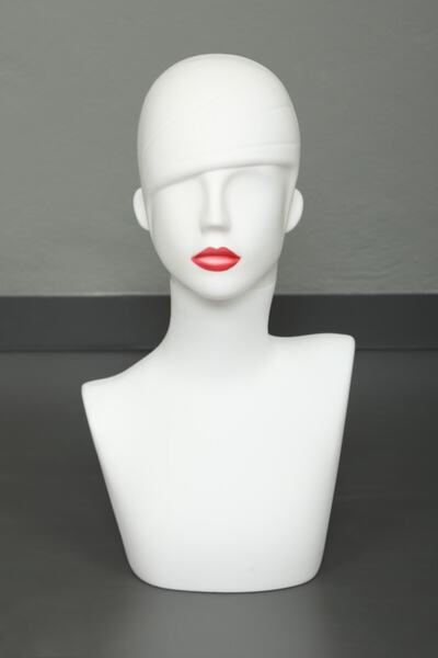 Modern Raf Rose Makyajlı Büst Manken