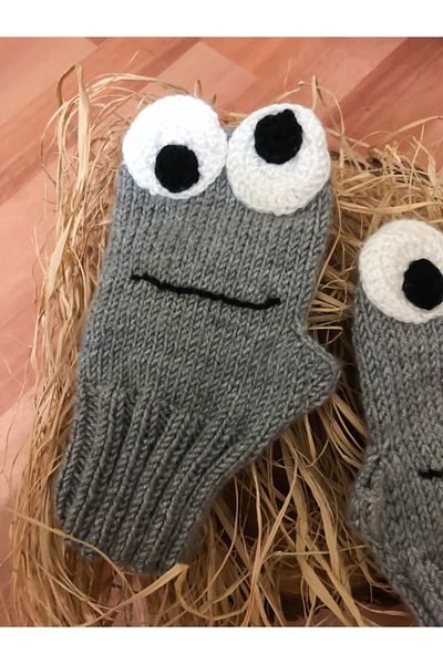 Lucky Designs Knitted Gray Cookie Monster Model Gloves