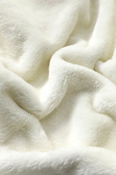 Dinarsu Ecru Colored Romance Floral Patterned Double Blanket