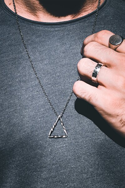 Spark Atölye Erkek Gümüş Burgu Üçgen Kolye