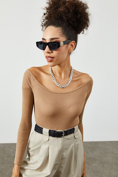 XHAN Women's Beige Boat Neck Crop Camisole Blouse 2KZK2-12049-25