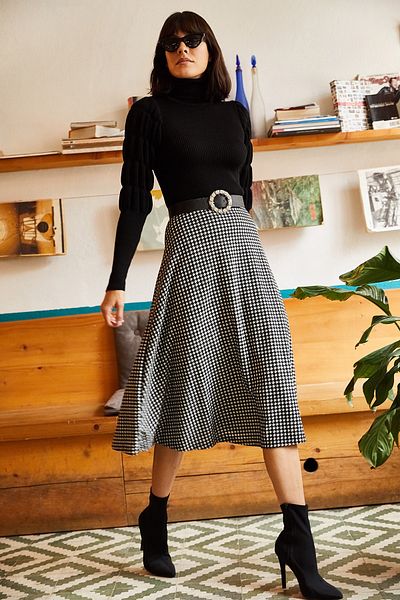 Olalook Damen Glockenrock aus Wildleder mit Hahnentrittmuster und elastischer Taille in Schwarz ETK-19000141