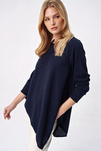 Trend Alaçatı Stili Women's Navy Blue Asymmetrical Cut Tunic ALC-X5261