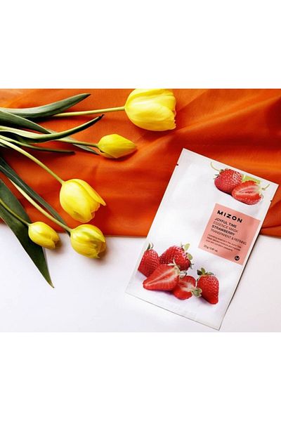 Mizon Joyful Time Essence - Strawberry Mask