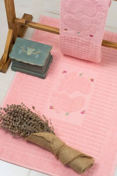 MaLana Havlu 2 Footprint Embroidered Foot Towels