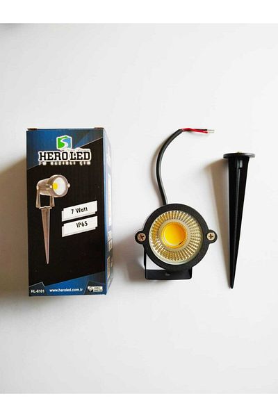 Hero Piled Lawn - Garden Light Fixture