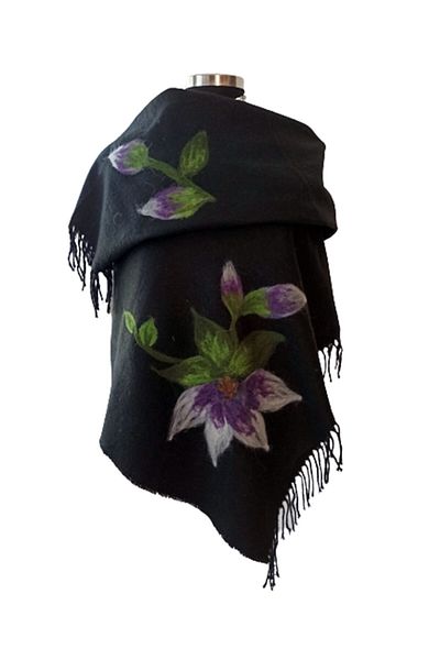 AYNALI BOHÇA Women's Black Wool Felting Etol Shawl Poncho