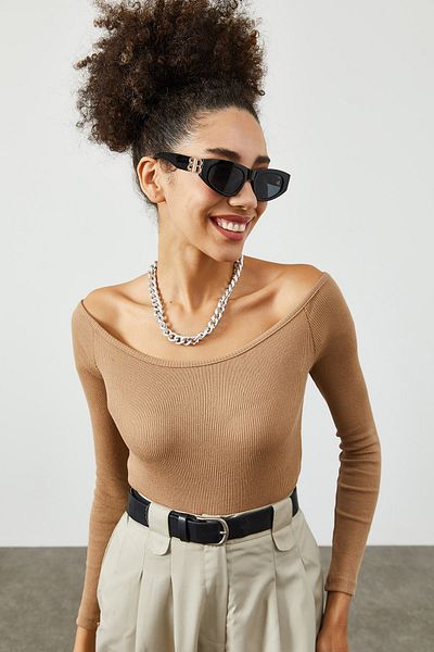 XHAN Women's Beige Boat Neck Crop Camisole Blouse 2KZK2-12049-25