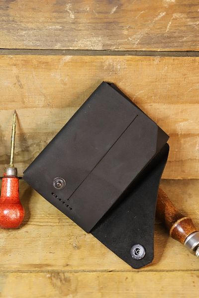 New Coast Leather 1900's Unisex Μαύρη Γνήσια Δερμάτινη Χειροποίητη Μινιμαλιστική θήκη για κάρτες