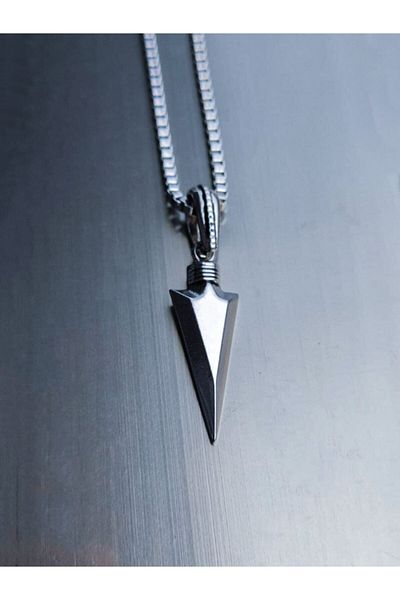 The Collection Triagle Arrowhead Silver Men's Necklace