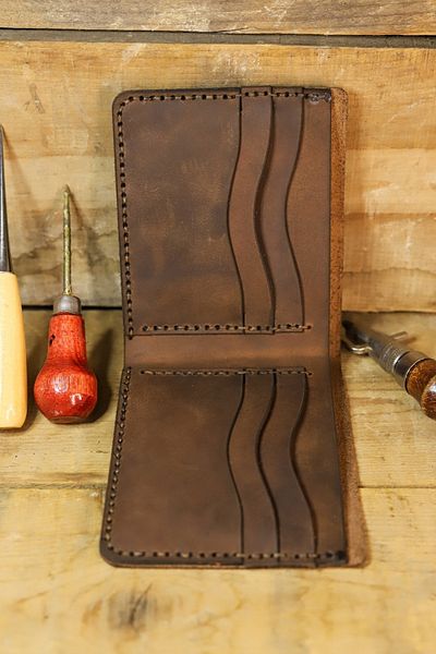 New Coast Leather 1900's Ανδρικό πορτοφόλι καφέ από γνήσιο δέρμα χειροποίητο δέρμα