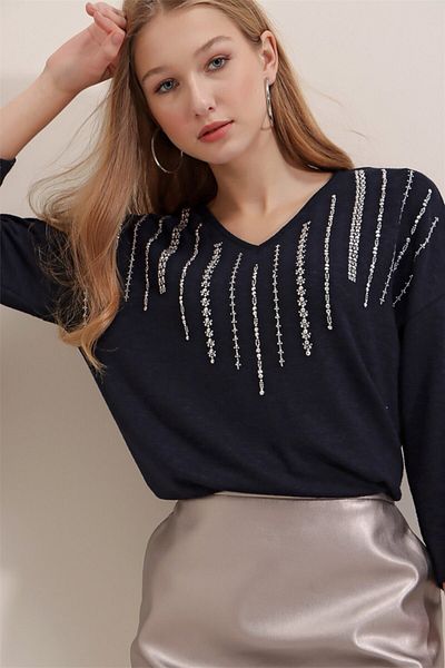 AQE FASHION Γυναικεία μπλούζα Navy Blue με λαιμόκοψη ασημί μεταλλική στάμπα