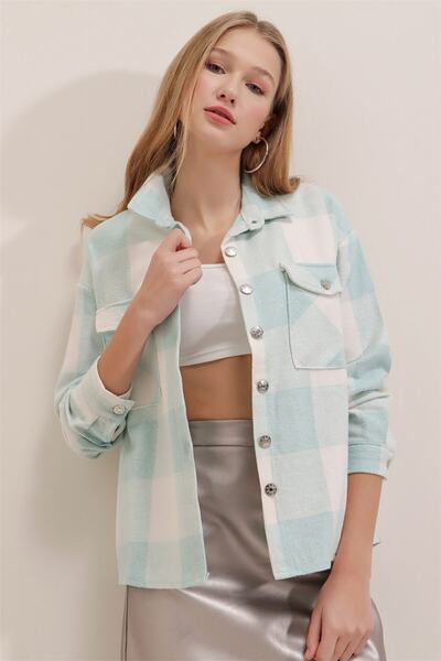 AQE FASHION Kadın Mint Metal Düğmeli Cepil Ekose Gömlek