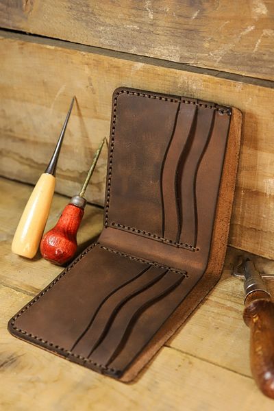 New Coast Leather 1900's Ανδρικό πορτοφόλι καφέ από γνήσιο δέρμα χειροποίητο δέρμα