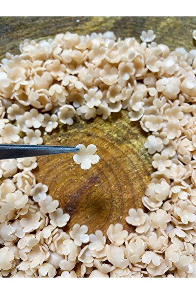 Rölyef Sanat Evi Modelleme Hamuru Ile Hazırlanmış Çiçekler / Seramik Kil Hamuru Çiçek Modelleri (büyüklüğü 1 Cm)