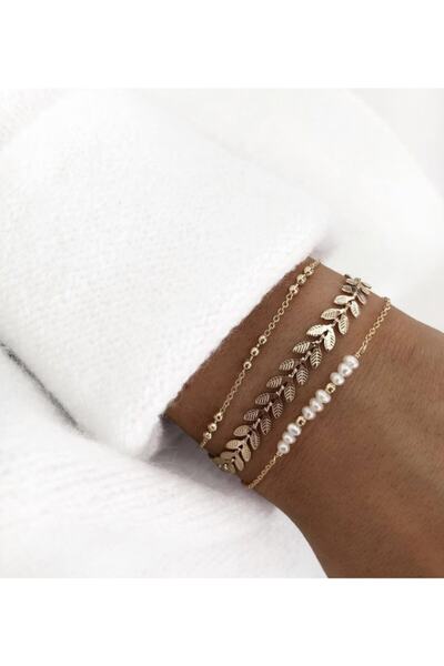 pop up store Gold Fishbone Chain Detail Triple Bracelet