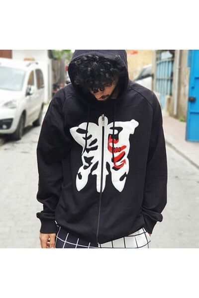 Köstebek Φούτερ Anime Μαύρο Harajuku με κουκούλα με φερμουάρ και ανάγλυφο σχέδιο