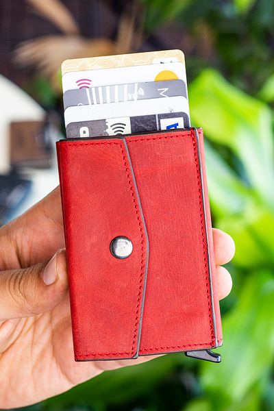 Garbalia Pera Crazy Red Card Holder with Leather Mechanism