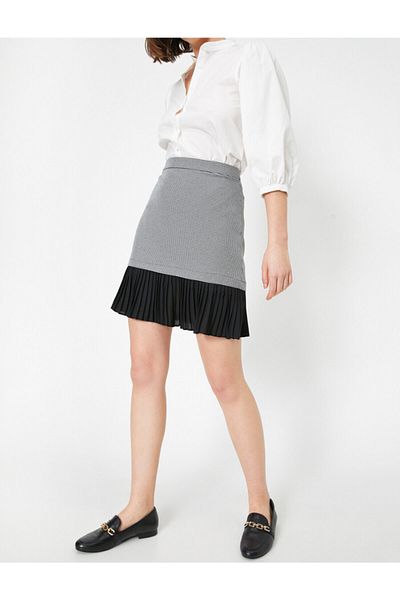 Koton Women's Pleat Detailed Mini Skirt