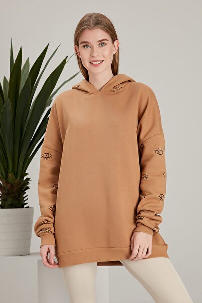 Kadın Camel Kapüşonlu Göz Desenli Oversize Sweatshirt