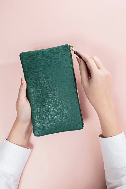 Leather Paper حقيبة مستطيلة من الجلد باللون الأخضر الزمردي