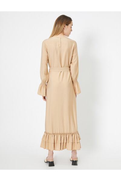 Koton Μακρυμάνικο φόρεμα με λεπτομερή ζώνη