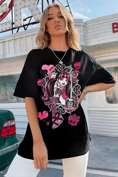 Köstebek Grf Παράθυρο Λουλούδια Γοτθική Κορίτσι Unisex T-shirt