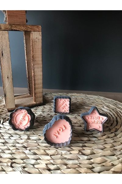 Bayev 3103 Love and 4 Different Text Shaped Figured Press-on New Year's Special Cookie Mold 4 Pieces