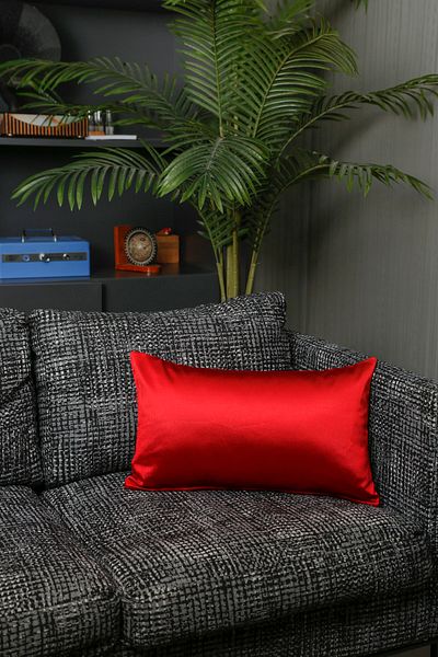 AYPETEKS Red Throw Pillow Cover 40x60cm Premium Raschel Fabric