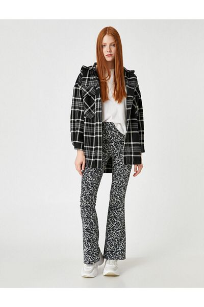 Koton Jacke - Schwarz - Oversized