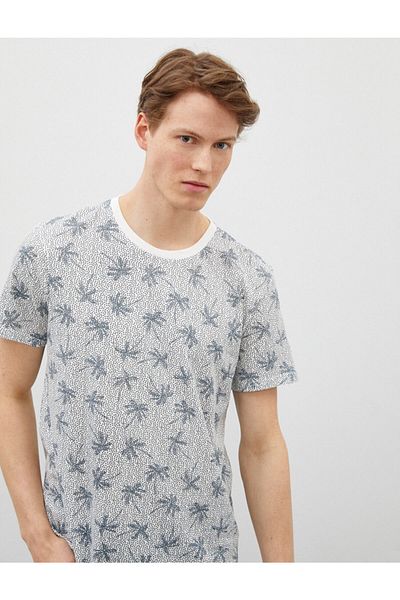 Koton Ανδρικό T-Shirt με λαιμόκοψη σε λευκό χρώμα