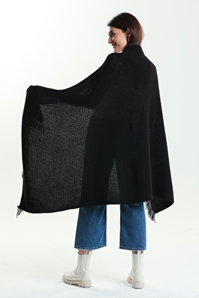 Ocean Black Tasseled Knitwear Shoulder Shawl