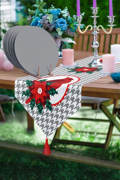 Realhomes New Year's Themed Triangle Tassel Runner with Gray Plaid Background 1 Piece & 6 Pieces Gray Colored Supla