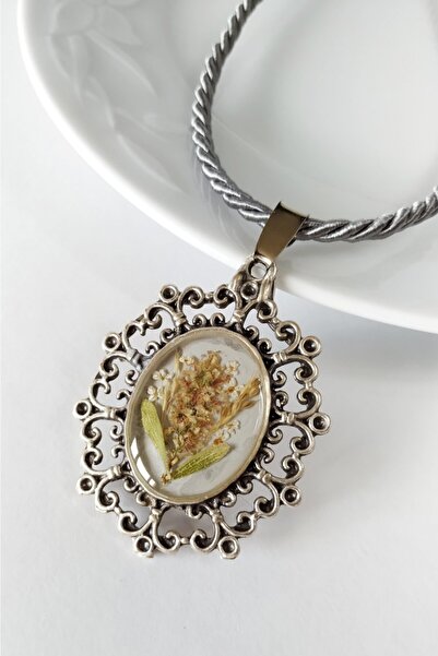 Halley Concept Özel Tasarım El Yapımı Gerçek Çiçekli Epoksi Kolye