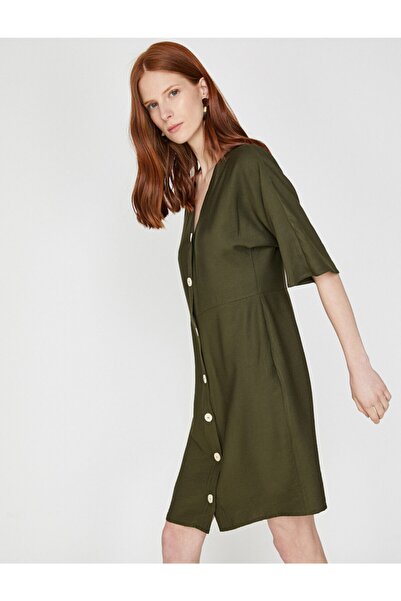 Koton Šaty přirozeného vzhledu – šaty s přírodní texturou