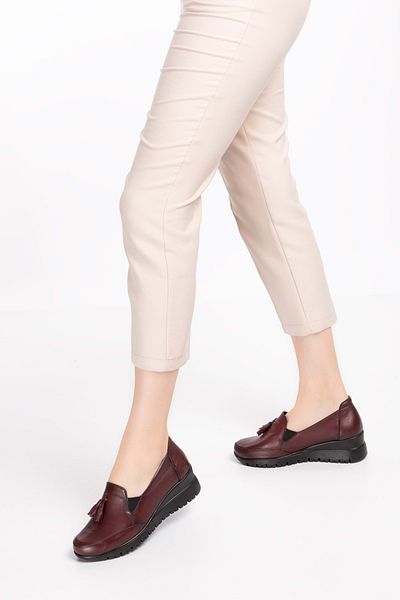 Gondol Pantofi casual de damă din piele naturală cu talpă anatomică cu toc cu pană Pyt.6204 - Bordeaux - 39