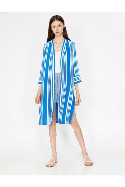 Koton Woman
 Navy Blue Striped Kimono 8YAK52641OW
