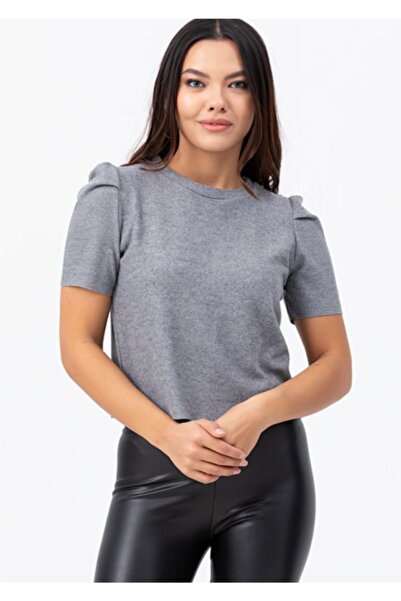 Koyu Gri Sıfır Yaka Omuz Detaylı Crop Bluz