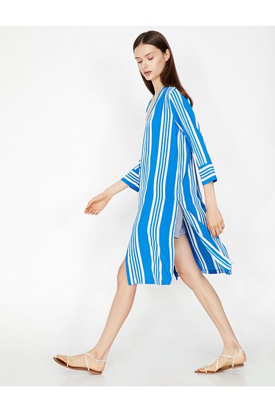 Koton Woman
 Navy Blue Striped Kimono 8YAK52641OW