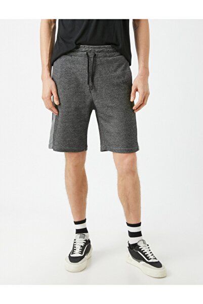 Koton Чоловічі бермуди антрацитового кольору