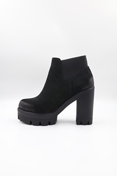 Impero Kadın Siyah  Hakiki Nubuk Deri Yüksek Kalın Topuklu Lastikli Bot