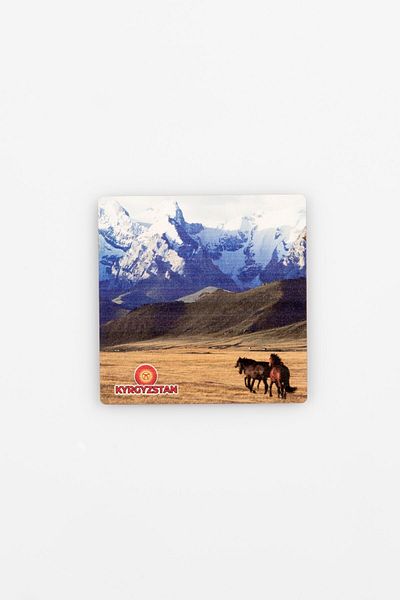 Dünyadan Hediyeler Kyrgyzstan Themed Wooden Coaster