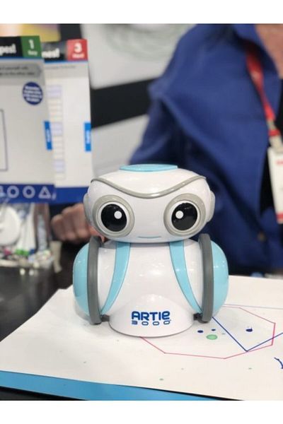 Learning Resources Artie 3000 ™   Coding Robot