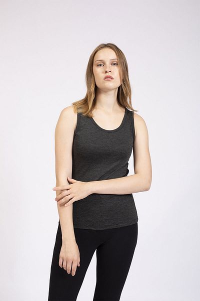 Hanna's by Hanna Darsa Women's Gray Melange Basic Round Neck Tank Top