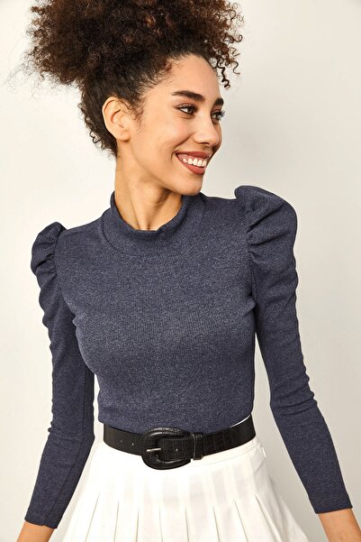 XHAN Dámská indigová halenka s nabíranými rameny 1KZK3-10750-27