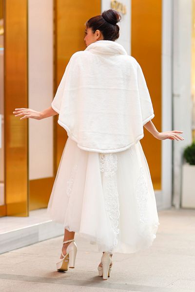 Turkuaz Bride Etol, Fur, Jacket, Plush Cloak, Off White