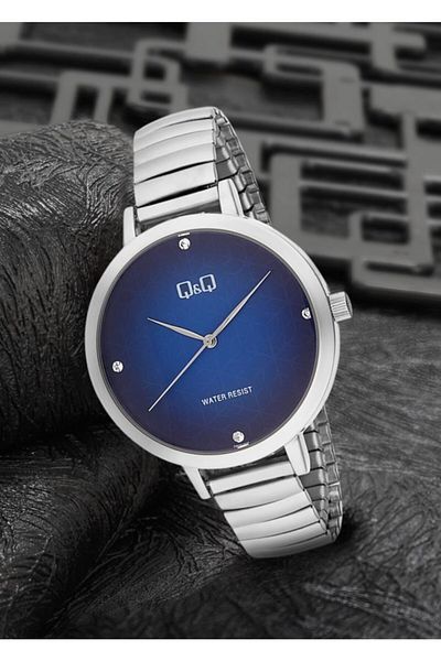 Q&Q Women's Wristwatch Qb49j202y