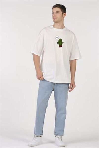to COSMOS Oversize T-shirt Hug Cactus Printed Ecru Unisex (men-women)