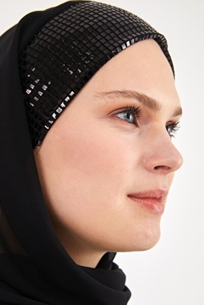 Differenza Triangle Chiffon Scarf - Black Black