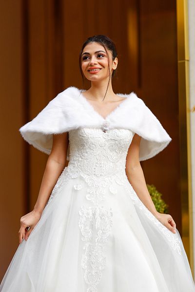 Turkuaz Νύφη Etol, Γούνα, Παλτό, Γούνινο Γιλέκο Off White